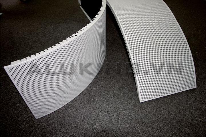 300 C-SHAPED (Dạng cong)