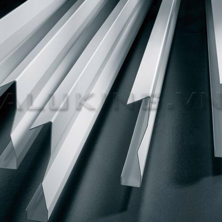 V-SCREEN